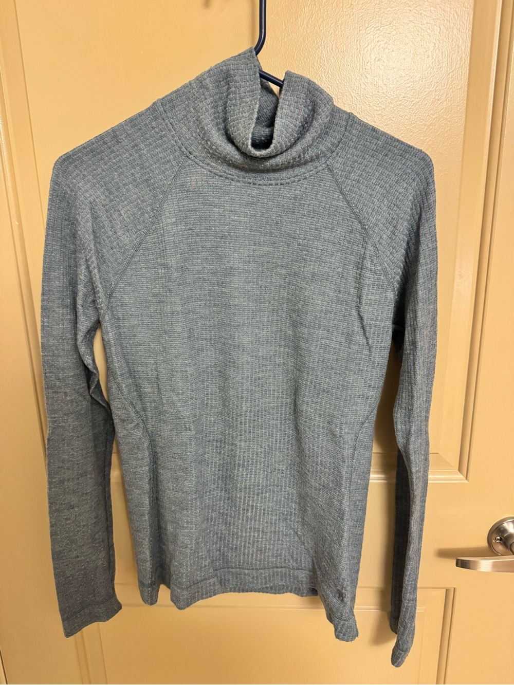 Smartwool Women's Blue Gray Ribbed Turtleneck Sweater